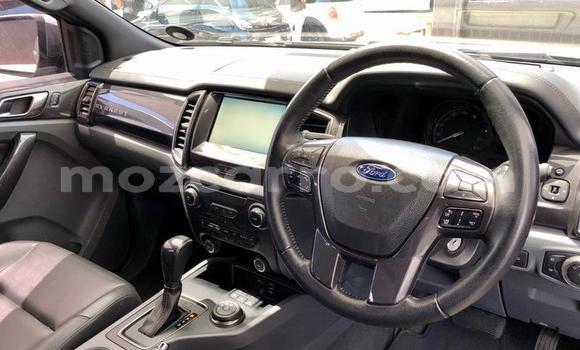 Buy Used Ford Everest Blue Car in Maputo in Maputo Buy Used Ford Everest Blue Car in Maputo in Maputo
