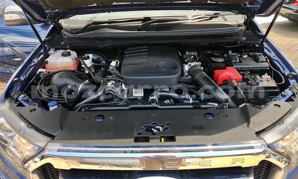 Buy Used Ford Everest Blue Car in Maputo in Maputo Buy Used Ford Everest Blue Car in Maputo in Maputo