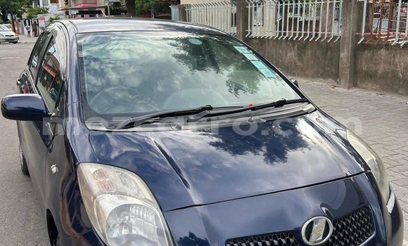 Nunua Ilio tumika Toyota Vitz Bluu Gari ndani ya Maputo nchini Maputo Nunua Ilio tumika Toyota Vitz Bluu Gari ndani ya Maputo nchini Maputo