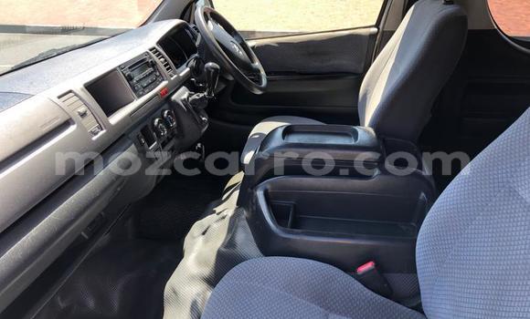 Buy Used Toyota Hilux White Car in Maputo in Maputo Buy Used Toyota Hilux White Car in Maputo in Maputo
