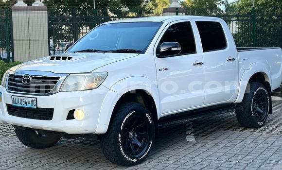 Tenga Tsaru Toyota Hilux Chena Mota in Maputo in Maputo Tenga Tsaru Toyota Hilux Chena Mota in Maputo in Maputo