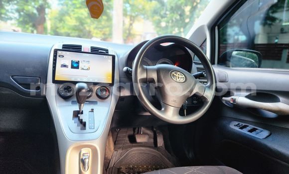 Tenga Tsaru Toyota Auris Bhuruu Mota in Maputo in Maputo Tenga Tsaru Toyota Auris Bhuruu Mota in Maputo in Maputo