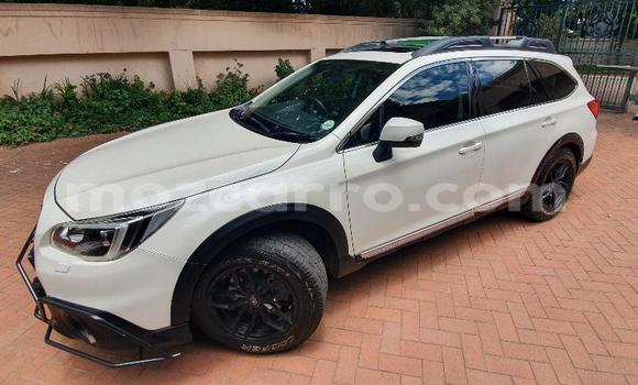 Comprar Usado Subaru Outback Branco Carro em Maputo em Maputo Comprar Usado Subaru Outback Branco Carro em Maputo em Maputo