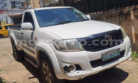 Buy Used Toyota Hilux White Car in Maputo in Maputo Buy Used Toyota Hilux White Car in Maputo in Maputo