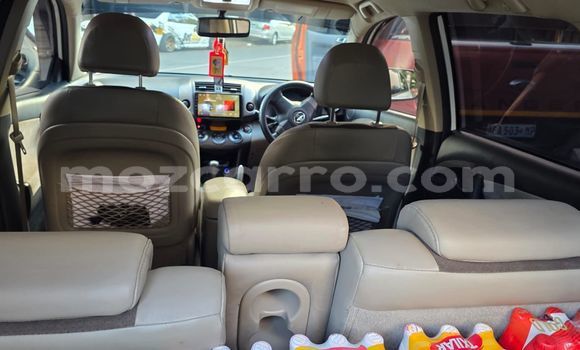 Buy Used Toyota Vanguard White Car in Maputo in Maputo Buy Used Toyota Vanguard White Car in Maputo in Maputo