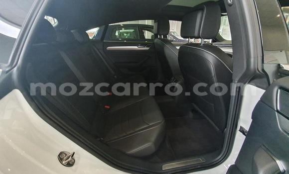 Comprar Usado Volkswagen Arteon Branco Carro em Maputo em Maputo Comprar Usado Volkswagen Arteon Branco Carro em Maputo em Maputo