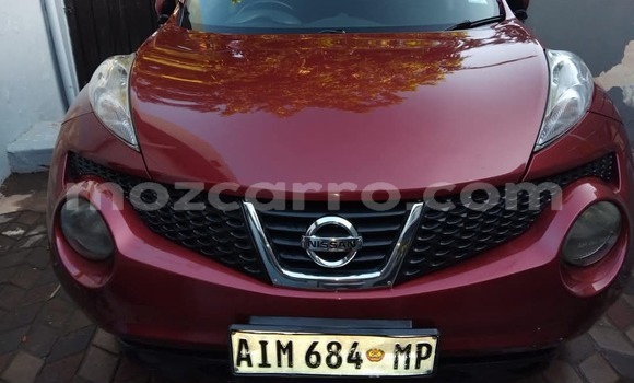 Buy Used Nissan Juke Red Car in Maputo in Maputo