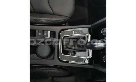 Comprar Usado Volkswagen Arteon Branco Carro em Maputo em Maputo Comprar Usado Volkswagen Arteon Branco Carro em Maputo em Maputo