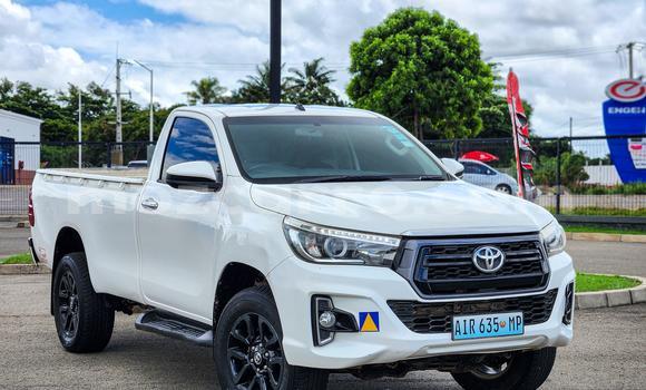 Nunua Mpya Toyota Hilux Nyeupe Gari ndani ya Maputo nchini Maputo Nunua Mpya Toyota Hilux Nyeupe Gari ndani ya Maputo nchini Maputo