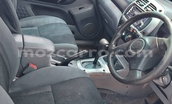 Tenga Tsaru Toyota RAV4 Zvimwe Mota in Maputo in Maputo Tenga Tsaru Toyota RAV4 Zvimwe Mota in Maputo in Maputo