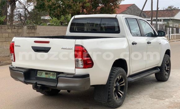 Comprar Usado Toyota Hilux Branco Carro em Maputo em Maputo Comprar Usado Toyota Hilux Branco Carro em Maputo em Maputo