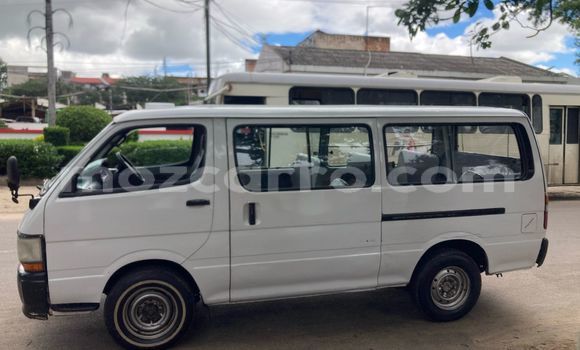 Buy Used Toyota Hiace White Car in Maputo in Maputo Buy Used Toyota Hiace White Car in Maputo in Maputo