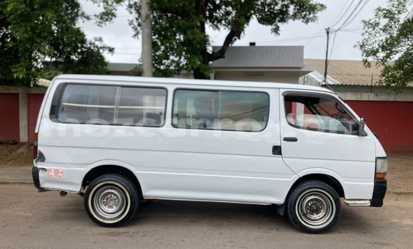 Buy Used Toyota Hiace White Car in Maputo in Maputo Buy Used Toyota Hiace White Car in Maputo in Maputo