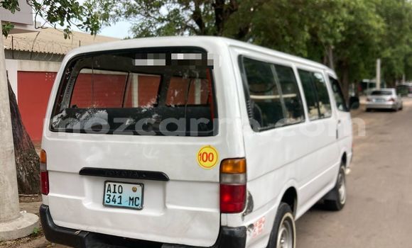 Buy Used Toyota Hiace White Car in Maputo in Maputo Buy Used Toyota Hiace White Car in Maputo in Maputo