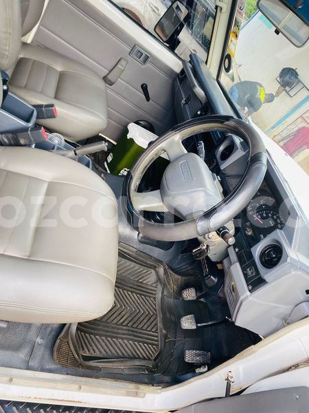 Big with watermark toyota land cruiser maputo maputo 36846