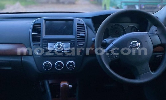 Comprar Usado Nissan Bluebird Azul Carro em Maputo em Maputo Comprar Usado Nissan Bluebird Azul Carro em Maputo em Maputo