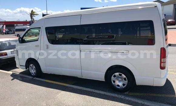 Comprar Usado IVECO Massif Branco Carro em Maputo em Maputo Comprar Usado IVECO Massif Branco Carro em Maputo em Maputo