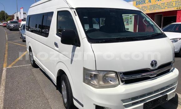 Comprar Usado IVECO Massif Branco Carro em Maputo em Maputo Comprar Usado IVECO Massif Branco Carro em Maputo em Maputo