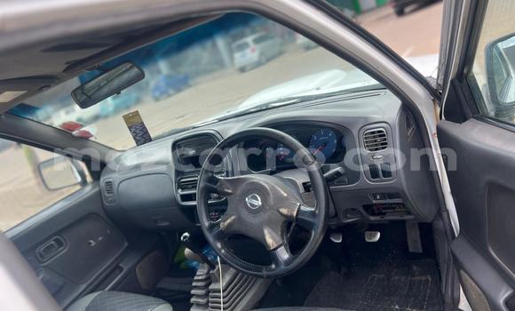 Buy Used Nissan Hardbody White Car in Maputo in Maputo Buy Used Nissan Hardbody White Car in Maputo in Maputo