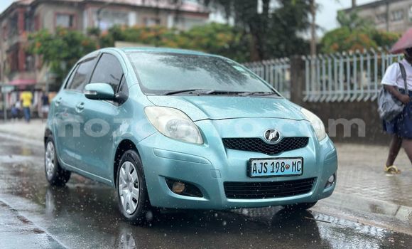 Comprar Usado Toyota Vitz Azul Carro em Maputo em Maputo Comprar Usado Toyota Vitz Azul Carro em Maputo em Maputo