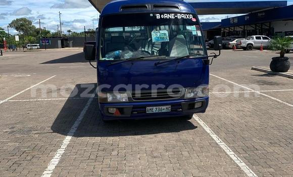 Comprar Usado Toyota Coaster Azul Carro em Maputo em Maputo Comprar Usado Toyota Coaster Azul Carro em Maputo em Maputo