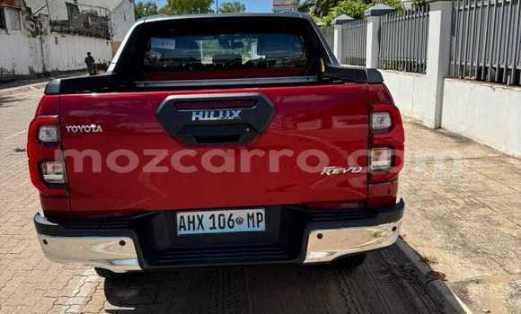 Comprar Usado Toyota Hilux Vermelho Carro em Maputo em Maputo Comprar Usado Toyota Hilux Vermelho Carro em Maputo em Maputo