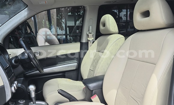 Nunua Ilio tumika Nissan X-Trail Nyeupe Gari ndani ya Maputo nchini Maputo Nunua Ilio tumika Nissan X-Trail Nyeupe Gari ndani ya Maputo nchini Maputo