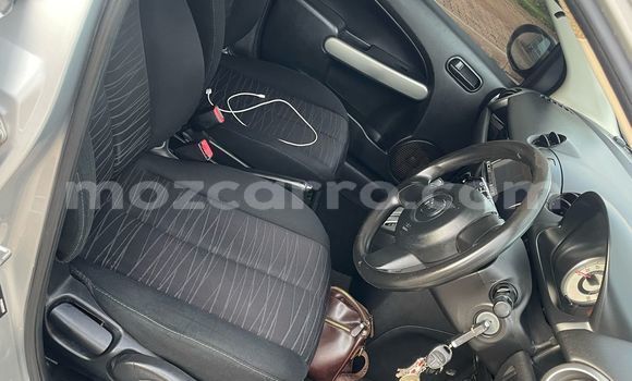 Nunua Ilio tumika Mazda Demio Fedha Gari ndani ya Maputo nchini Maputo Nunua Ilio tumika Mazda Demio Fedha Gari ndani ya Maputo nchini Maputo