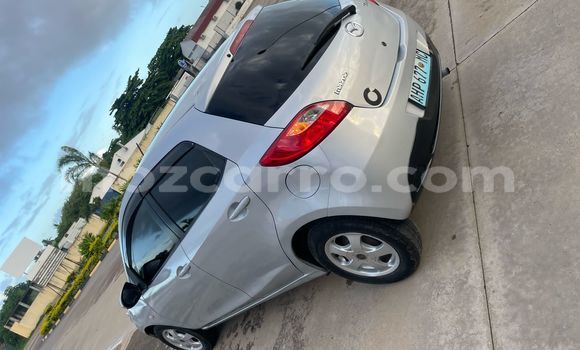 Nunua Ilio tumika Mazda Demio Fedha Gari ndani ya Maputo nchini Maputo Nunua Ilio tumika Mazda Demio Fedha Gari ndani ya Maputo nchini Maputo