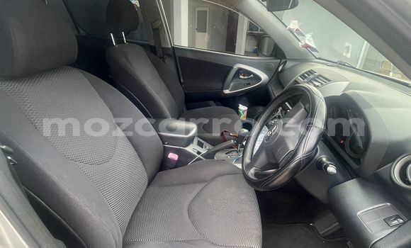 Nunua Ilio tumika Toyota RAV4 Nyingine Gari ndani ya Maputo nchini Maputo Nunua Ilio tumika Toyota RAV4 Nyingine Gari ndani ya Maputo nchini Maputo