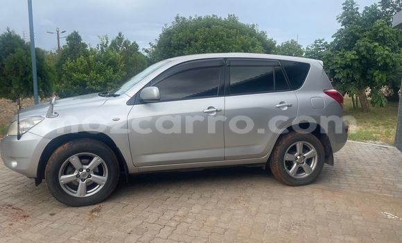 Nunua Ilio tumika Toyota RAV4 Nyingine Gari ndani ya Maputo nchini Maputo Nunua Ilio tumika Toyota RAV4 Nyingine Gari ndani ya Maputo nchini Maputo