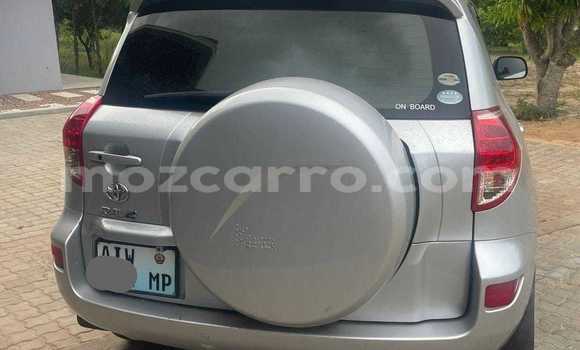 Nunua Ilio tumika Toyota RAV4 Nyingine Gari ndani ya Maputo nchini Maputo Nunua Ilio tumika Toyota RAV4 Nyingine Gari ndani ya Maputo nchini Maputo