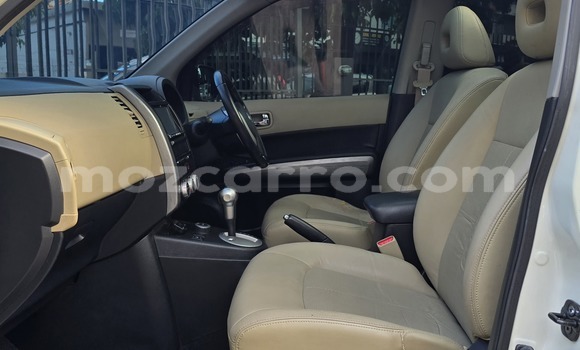 Nunua Ilio tumika Nissan X-Trail Nyeupe Gari ndani ya Maputo nchini Maputo Nunua Ilio tumika Nissan X-Trail Nyeupe Gari ndani ya Maputo nchini Maputo