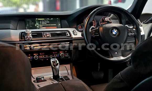 Nunua Ilio tumika BMW 5-Series Nyeupe Gari ndani ya Maputo nchini Maputo Nunua Ilio tumika BMW 5-Series Nyeupe Gari ndani ya Maputo nchini Maputo