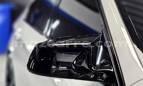 Nunua Ilio tumika BMW 5-Series Nyeupe Gari ndani ya Maputo nchini Maputo Nunua Ilio tumika BMW 5-Series Nyeupe Gari ndani ya Maputo nchini Maputo