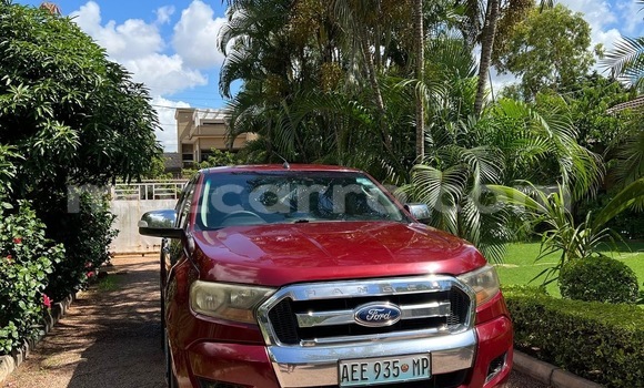Comprar Usado Ford Ranger Vermelho Carro em Moçambique em Nampula Comprar Usado Ford Ranger Vermelho Carro em Moçambique em Nampula