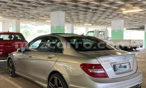 Comprar Usado Mercedes-Benz E-Classe De outros Carro em Maputo em Maputo Comprar Usado Mercedes-Benz E-Classe De outros Carro em Maputo em Maputo