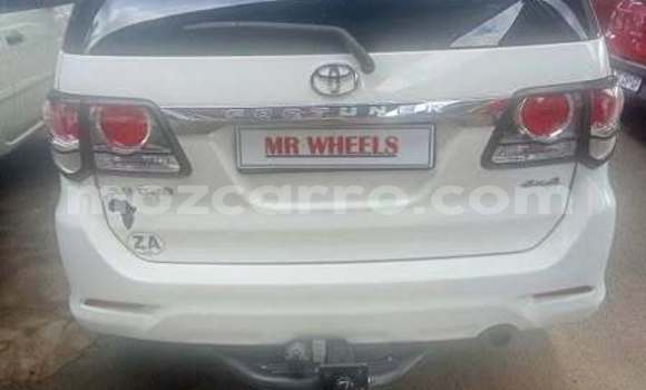 Tenga Tsaru Toyota Fortuner Zvimwe Mota in Angoche in Nampula Tenga Tsaru Toyota Fortuner Zvimwe Mota in Angoche in Nampula