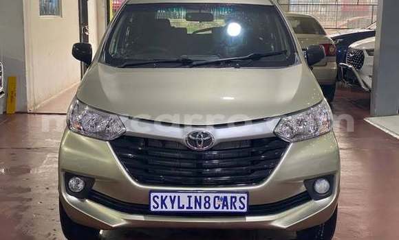 Comprar Usado Toyota Avanza De outros Carro em Jangamo em Inhambane
