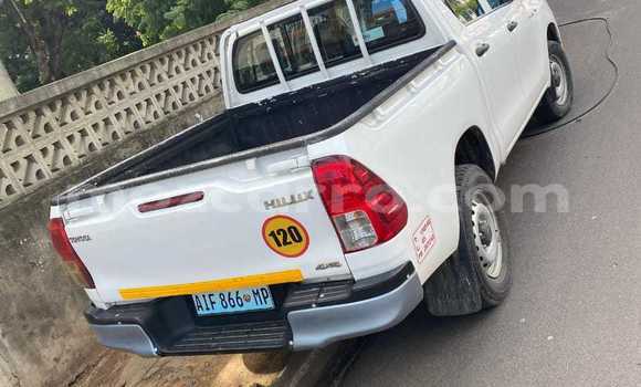 Buy Used Toyota Hilux White Car in Maputo in Maputo Buy Used Toyota Hilux White Car in Maputo in Maputo