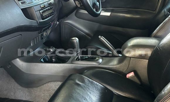 Tenga Tsaru Toyota Hilux Bhurawuni Mota in Maputo in Maputo Tenga Tsaru Toyota Hilux Bhurawuni Mota in Maputo in Maputo