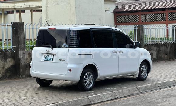 Nunua Ilio tumika Toyota Sienta Nyeupe Gari ndani ya Maputo nchini Maputo Nunua Ilio tumika Toyota Sienta Nyeupe Gari ndani ya Maputo nchini Maputo