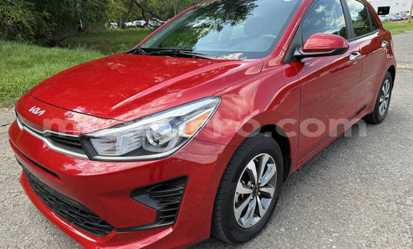 Comprar Usado Kia Rio Verde Carro em Maputo em Maputo