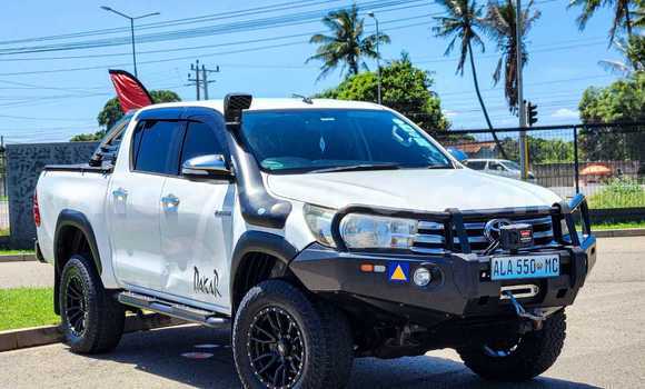 Nunua Ilio tumika Toyota Hilux Nyeupe Gari ndani ya Maputo nchini Maputo Nunua Ilio tumika Toyota Hilux Nyeupe Gari ndani ya Maputo nchini Maputo