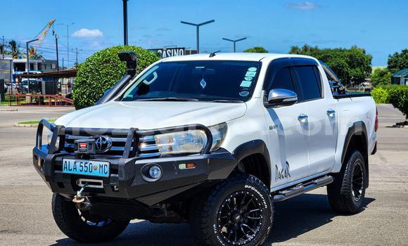 Buy Used Toyota Hilux White Car in Maputo in Maputo Buy Used Toyota Hilux White Car in Maputo in Maputo