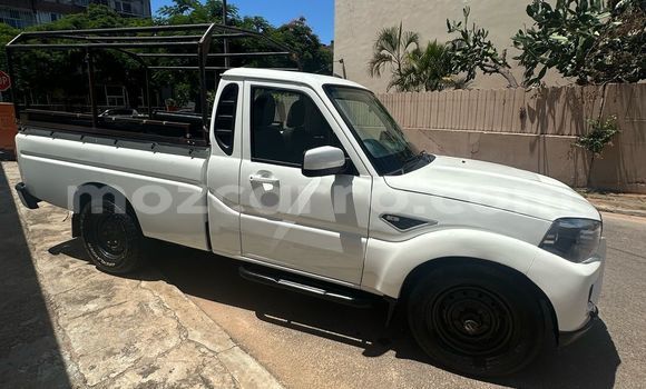 Tenga Tsaru Mahindra Armada Chena Mota in Maputo in Maputo Tenga Tsaru Mahindra Armada Chena Mota in Maputo in Maputo