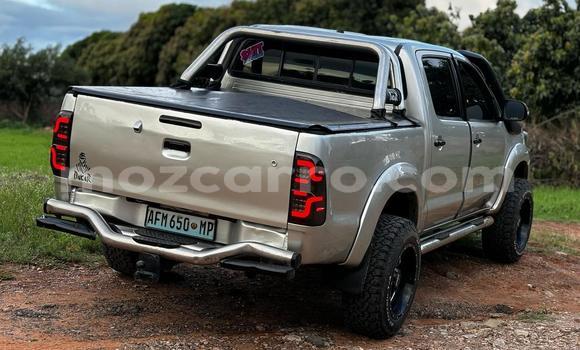 Buy Used Toyota Hilux Silver Car in Maputo in Maputo Buy Used Toyota Hilux Silver Car in Maputo in Maputo