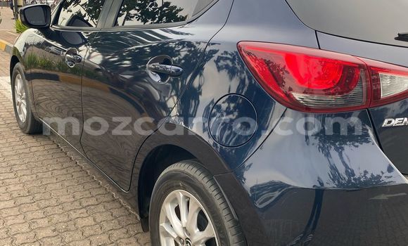 Comprar Usado Mazda Demio Azul Carro em Maputo em Maputo Comprar Usado Mazda Demio Azul Carro em Maputo em Maputo