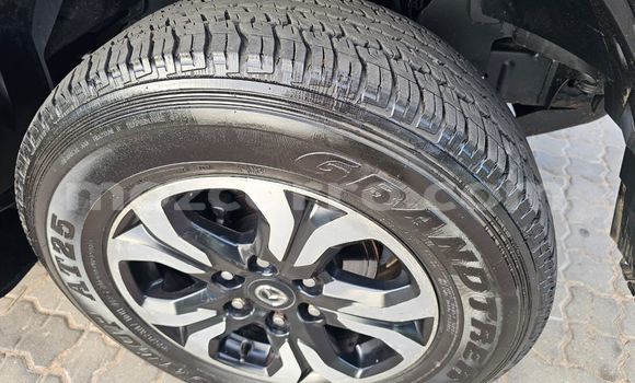 Nunua Ilio tumika Mazda BT-50 Bluu Gari ndani ya Maputo nchini Maputo Nunua Ilio tumika Mazda BT-50 Bluu Gari ndani ya Maputo nchini Maputo