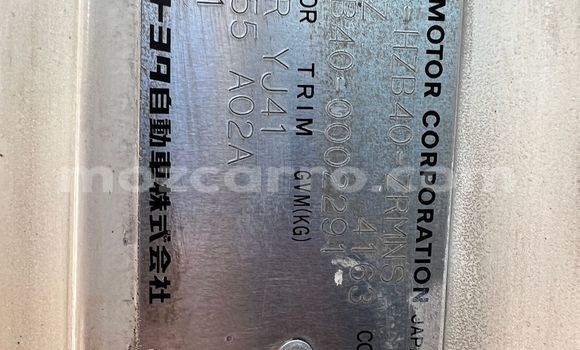 Comprar Usado Toyota Hilux Azul Carro em Maputo em Maputo Comprar Usado Toyota Hilux Azul Carro em Maputo em Maputo